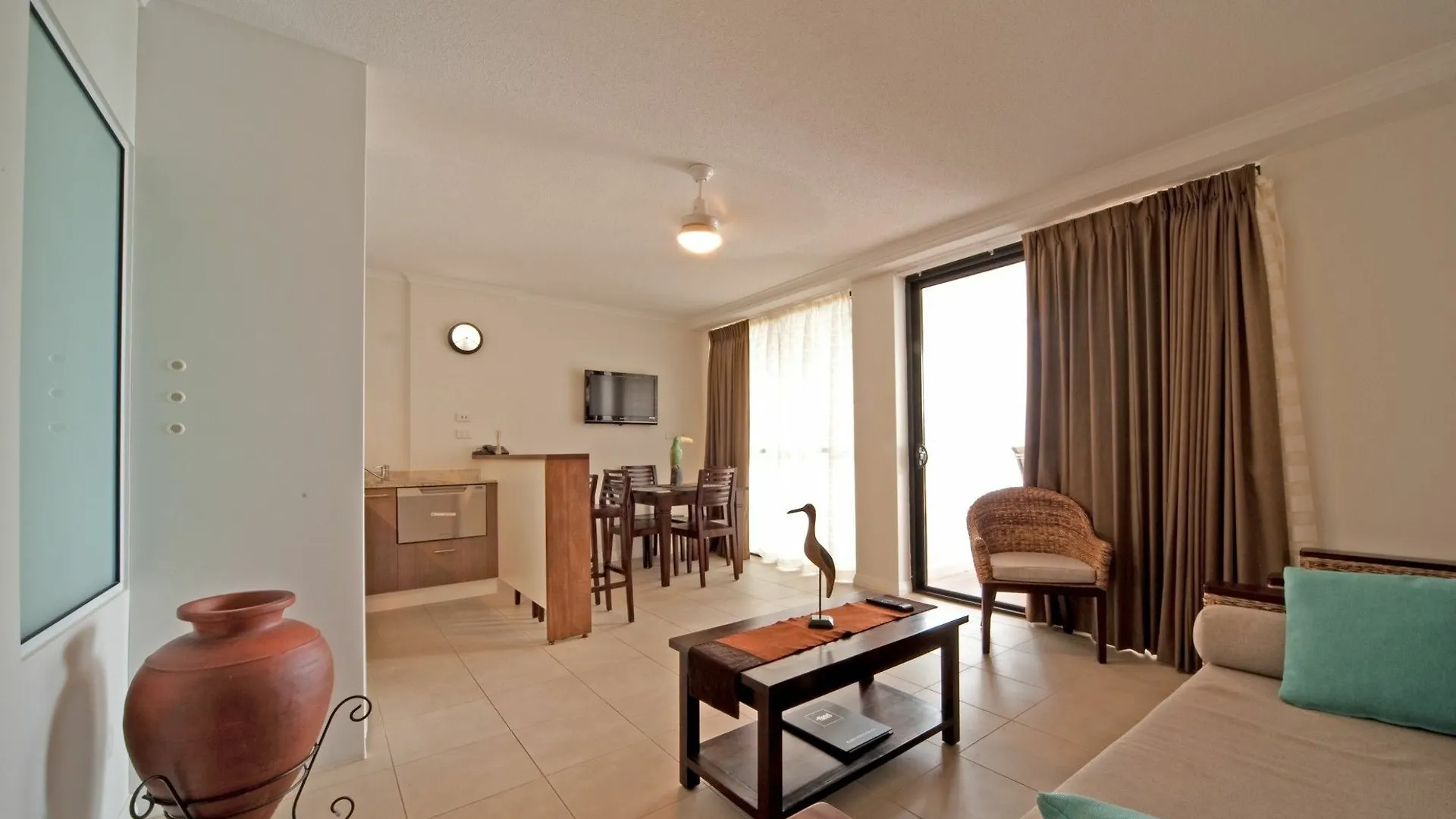 2012 Hermitage Drive Apartment Airlie Beach